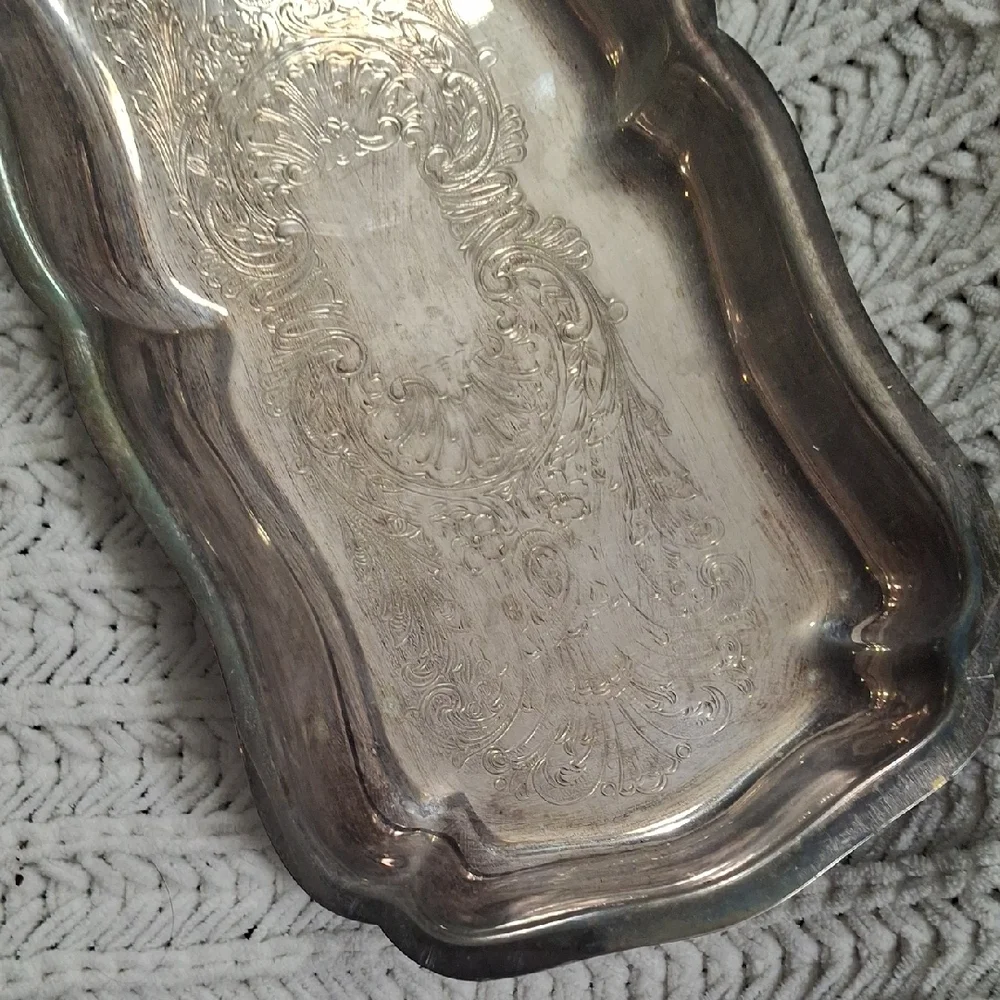 Elegant Silver Tray for Home Bath
